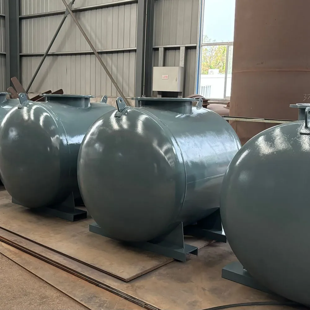 Tanque receptor de processo químico industrial revestido com PFA